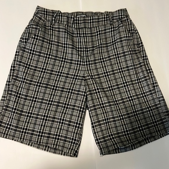 Hot Topic Shorts Hot Topic Womens Plaid Shorts Size Xl Poshmark